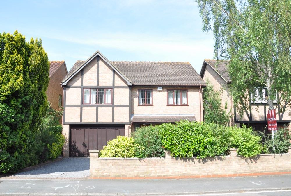 Sidney Road, WALTON-ON-THAMES, Surrey, KT12 2NA