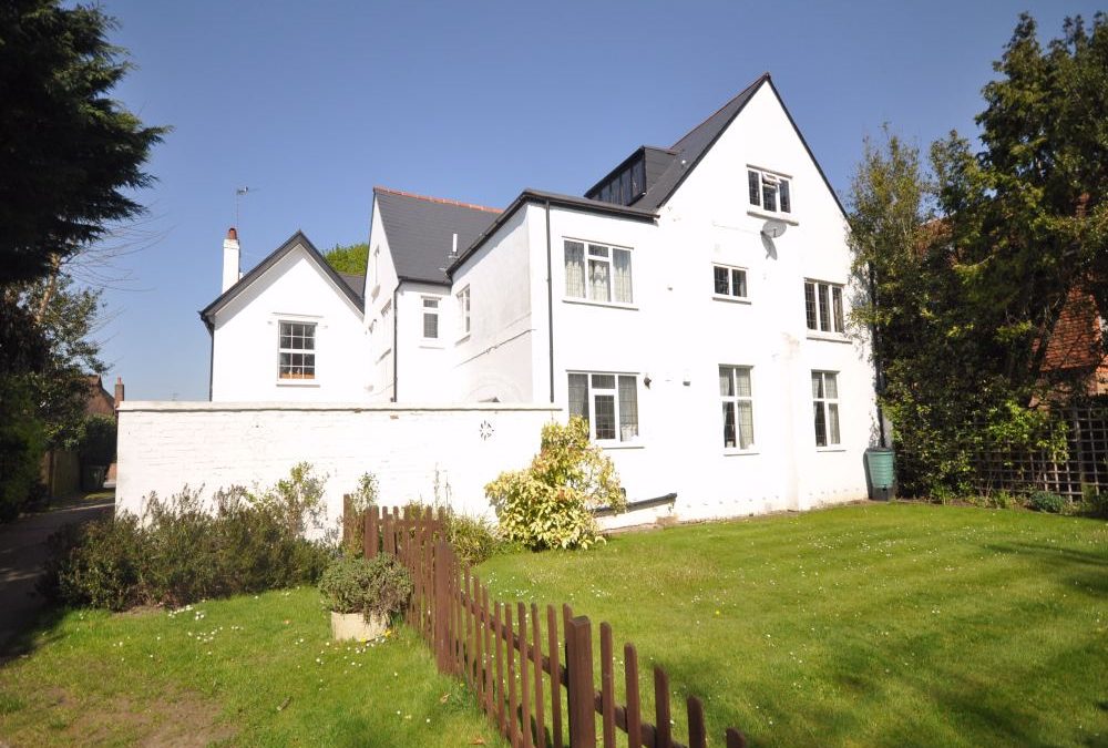 Ashley Road, WALTON-ON-THAMES, Surrey, KT12 1JA