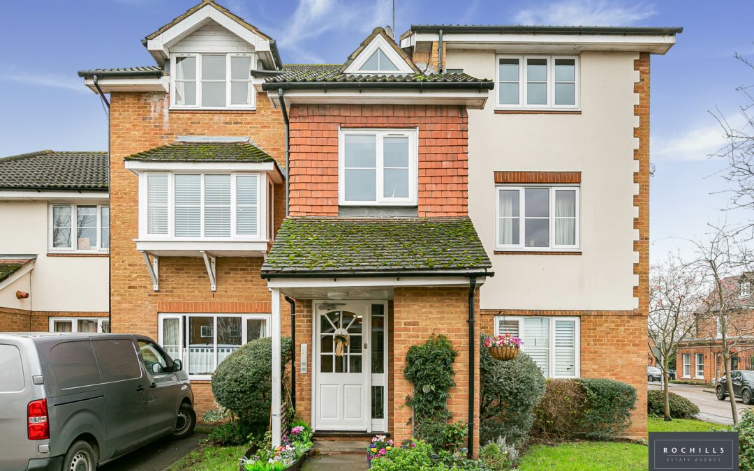 Sullivans Reach, WALTON-ON-THAMES, Surrey, KT12 2QB
