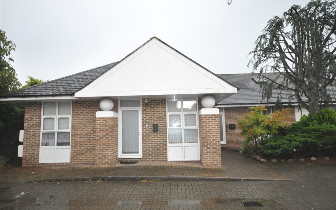 Terrace Road, WALTON-ON-THAMES, Surrey, KT12 2EA