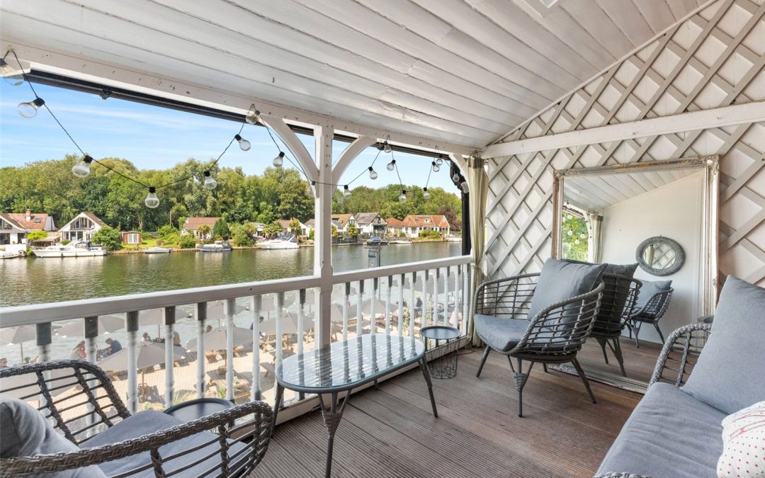 Riverside Cottages, Manor Road, Walton-on-Thames, Surrey, KT12 2PF