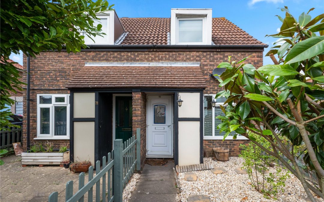 Rodney Road, WALTON-ON-THAMES, Surrey, KT12 3LG