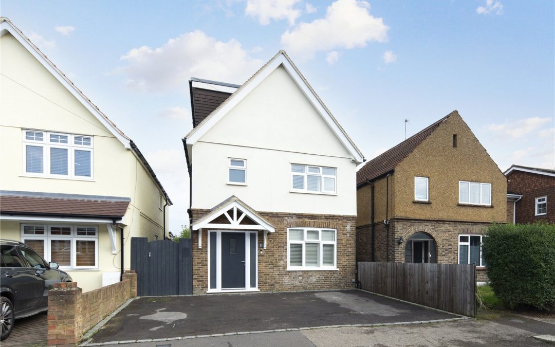 Rydens Grove, Hersham, Walton-on-Thames, Surrey, KT12 5RU