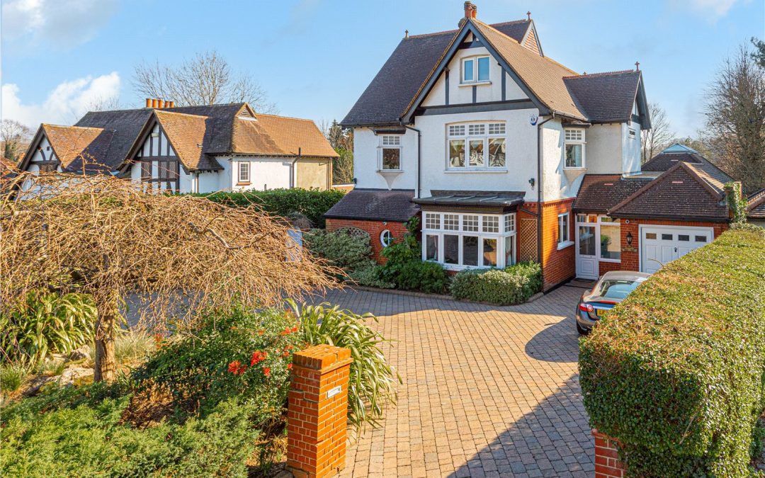 Peaks Hill, Purley, CR8 3JG