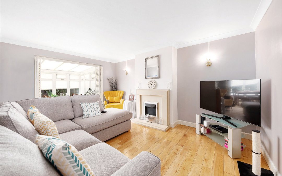 Greenview Court, Ashford, Surrey, TW15 2HY