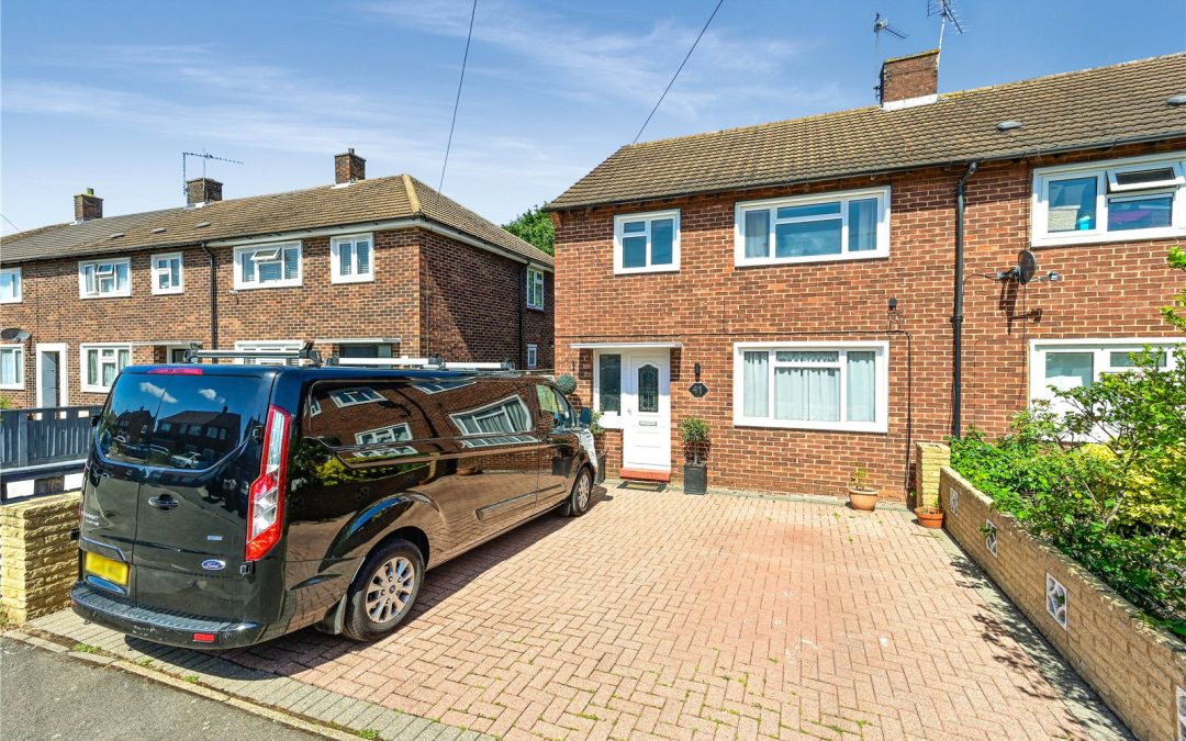 Hillary Crescent, Walton-on-Thames, Surrey, KT12 2DE