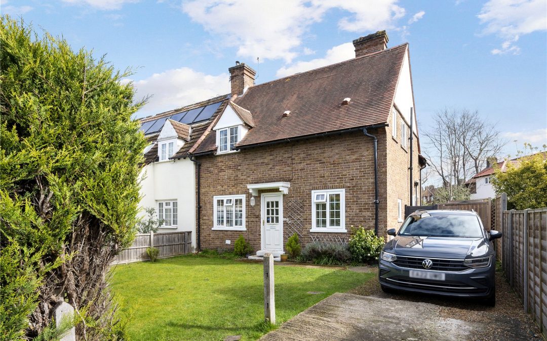 Old Palace Road, Weybridge, Surrey, KT13 8PQ