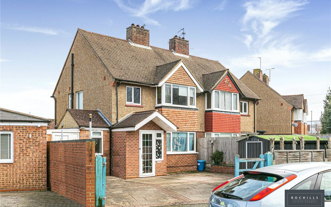 Southdown Road, Hersham, Walton-on-Thames, Surrey, KT12 4PJ