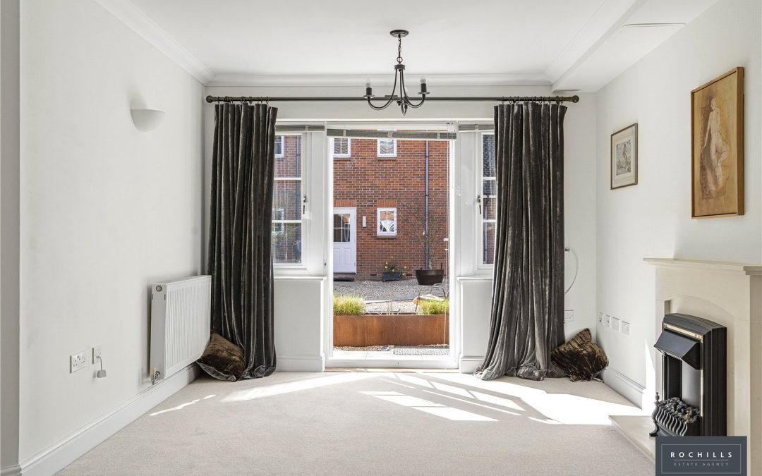 Between Streets, Cobham, Surrey, KT11 1DH