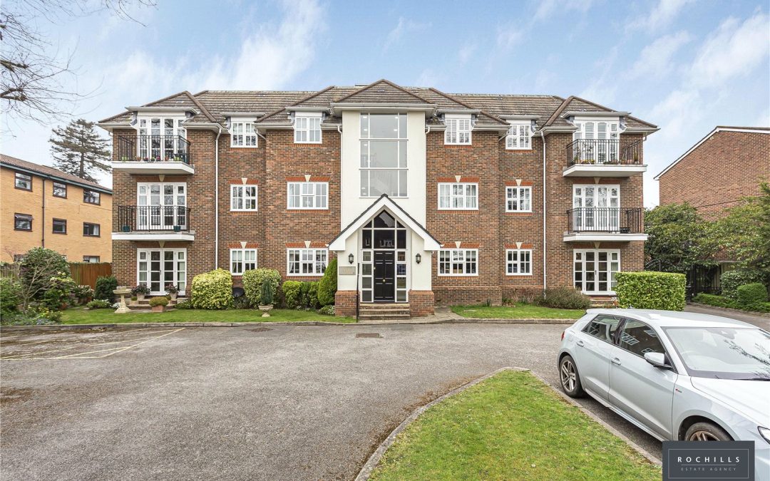Rydens Road, Walton-on-Thames, Surrey, KT12 3AF