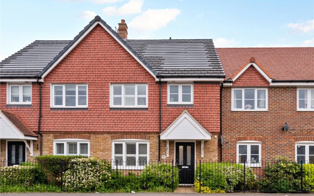 Windermere Terrace, Ambleside Avenue, WALTON-ON-THAMES, Surrey, KT12 3EB