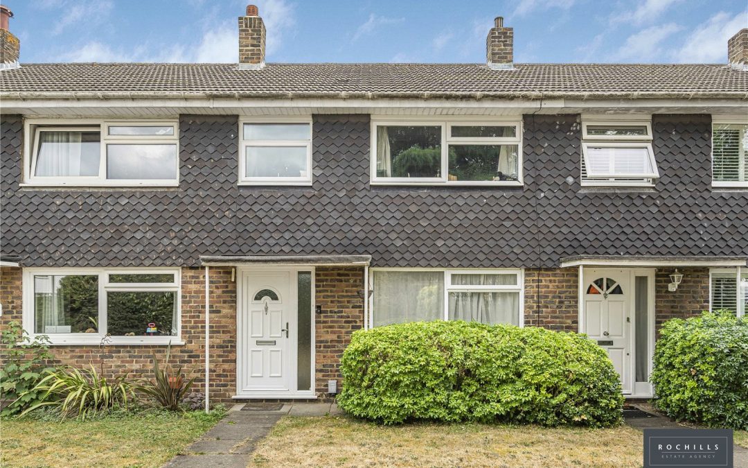 Home Farm Gardens, Walton-on-Thames, Surrey, KT12 3DN
