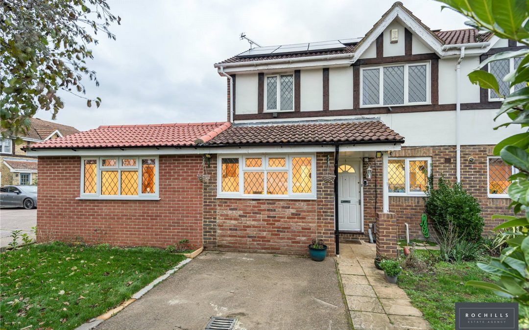 Danesfield Close, Walton-on-Thames, Surrey, KT12 3BP
