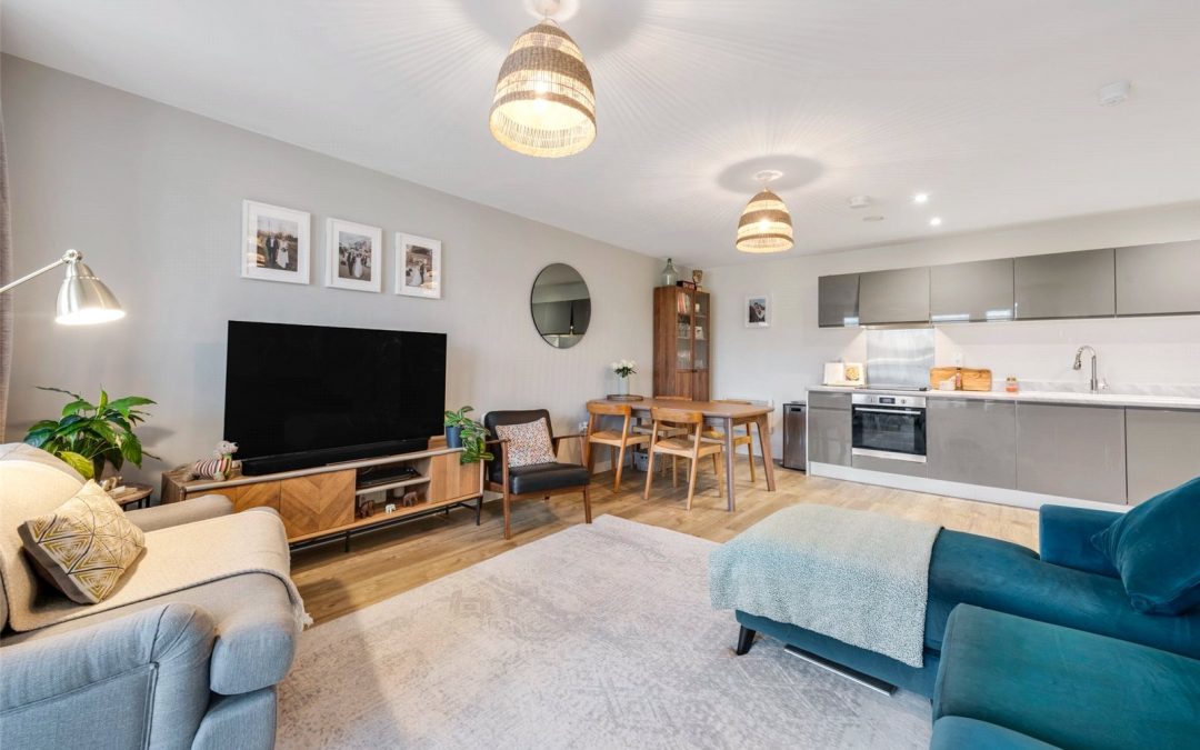 Spitfire Chase, Walton-on-Thames, Surrey, KT12 1FX