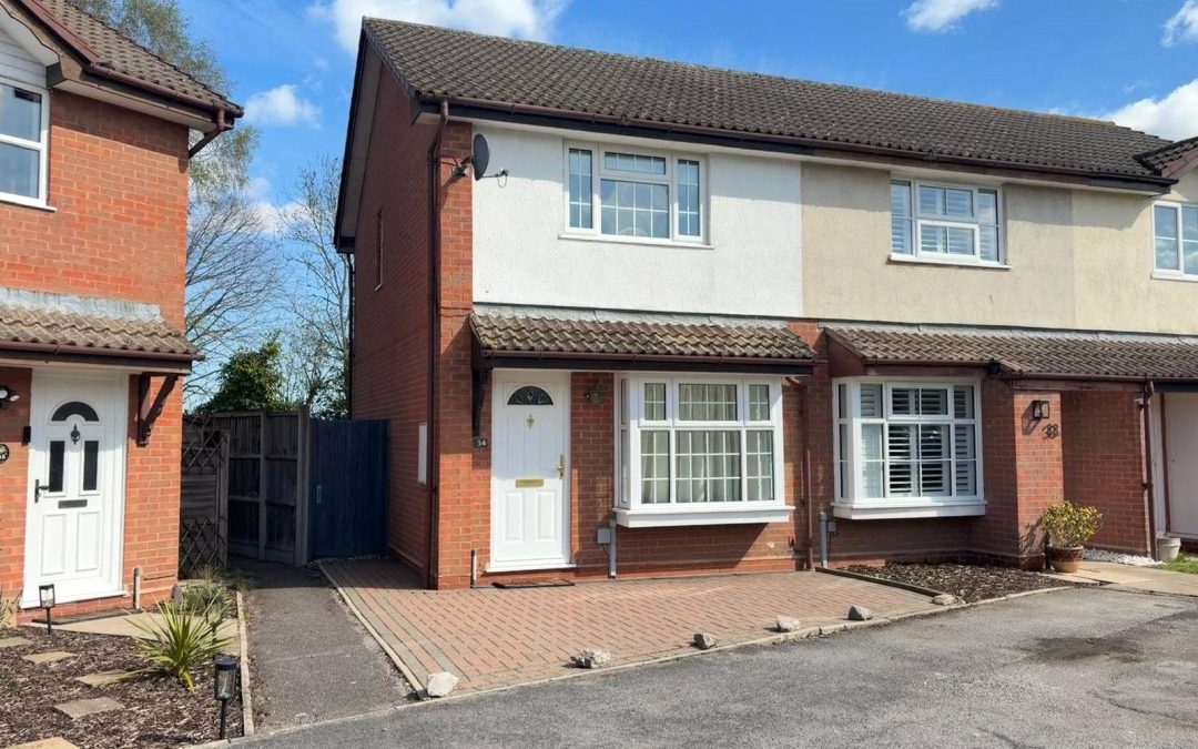 Spicer Close, WALTON-ON-THAMES, Surrey, KT12 2YA