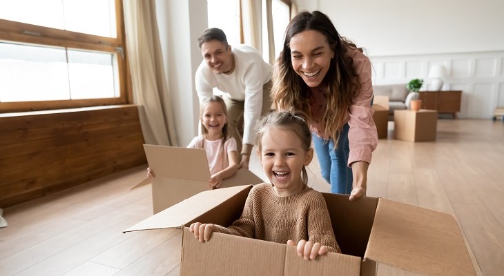 YOUR STRESS-FREE GUIDE TO MOVING HOUSE
