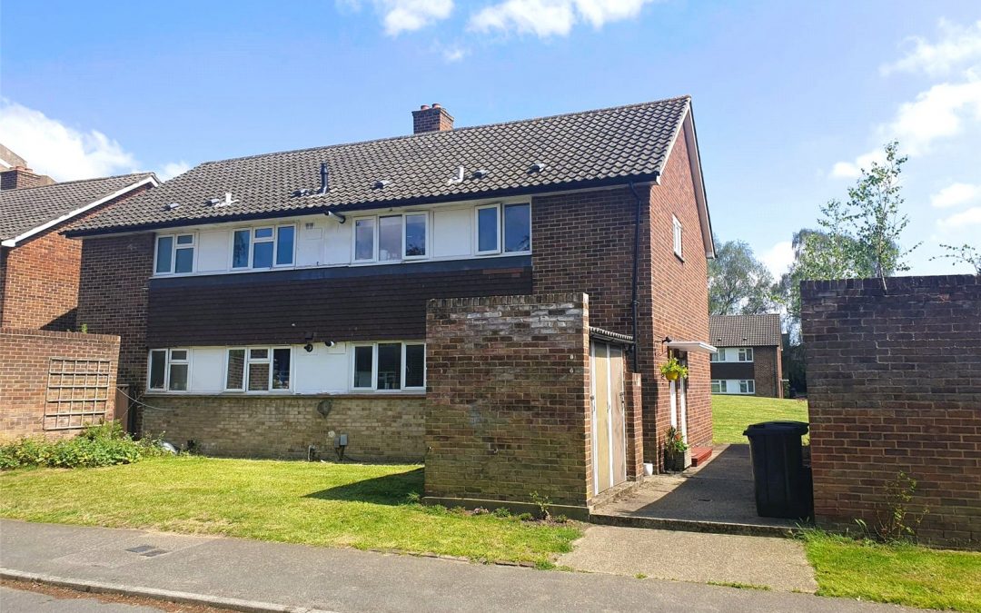 Vicarage Fields, Walton-on-Thames, Surrey, KT12 2EL