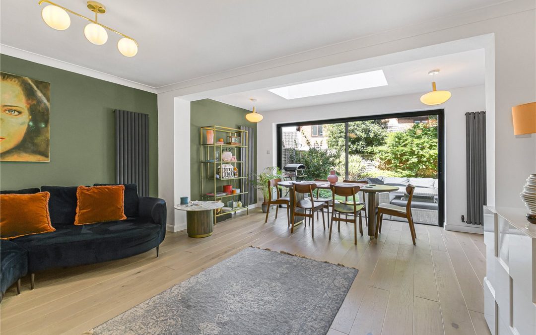 Mistys Field, Walton-on-Thames, Surrey, KT12 2BG