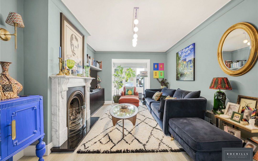 Dennis Road, East Molesey, Surrey, KT8 9ED