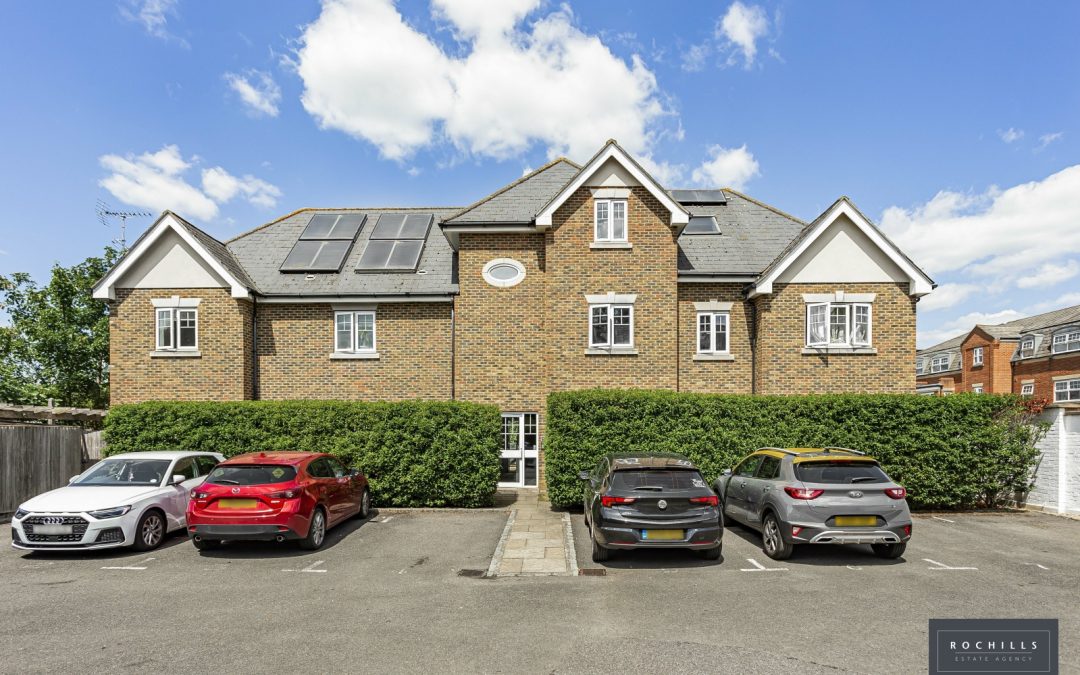 Maybury Road, Woking, Surrey, GU21 5JQ