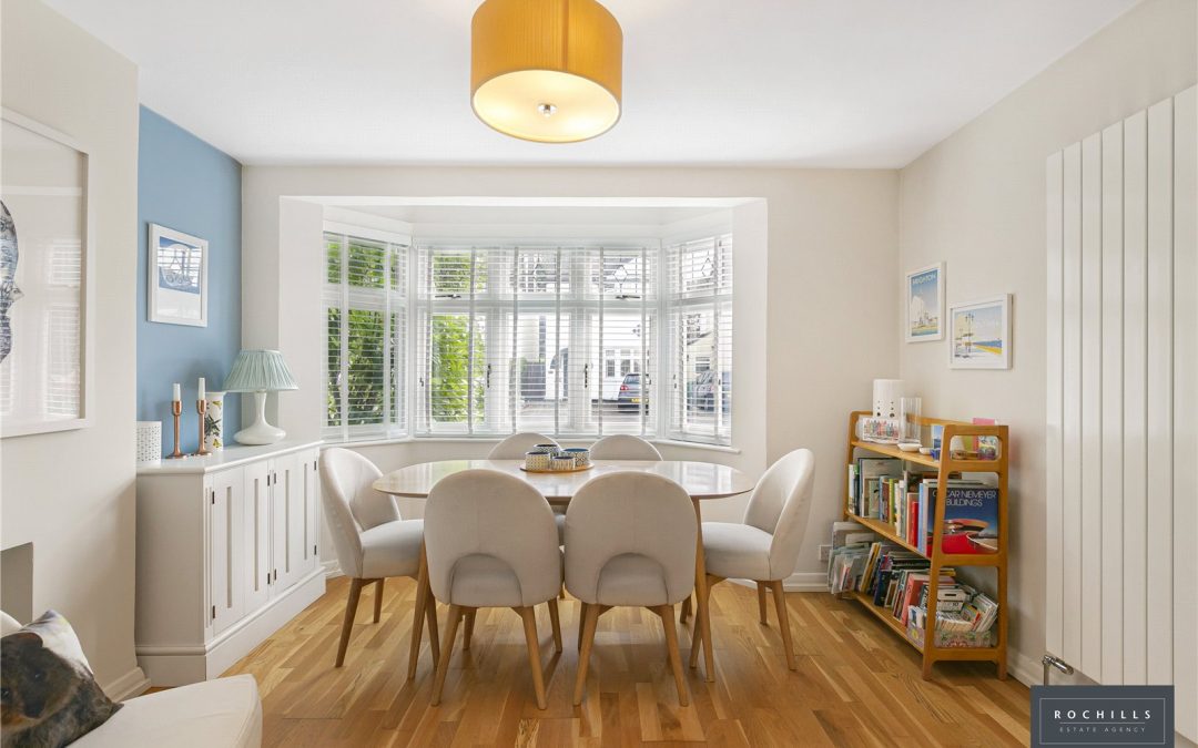 Endsleigh Gardens, Hersham, Walton-on-Thames, Surrey, KT12 5HE