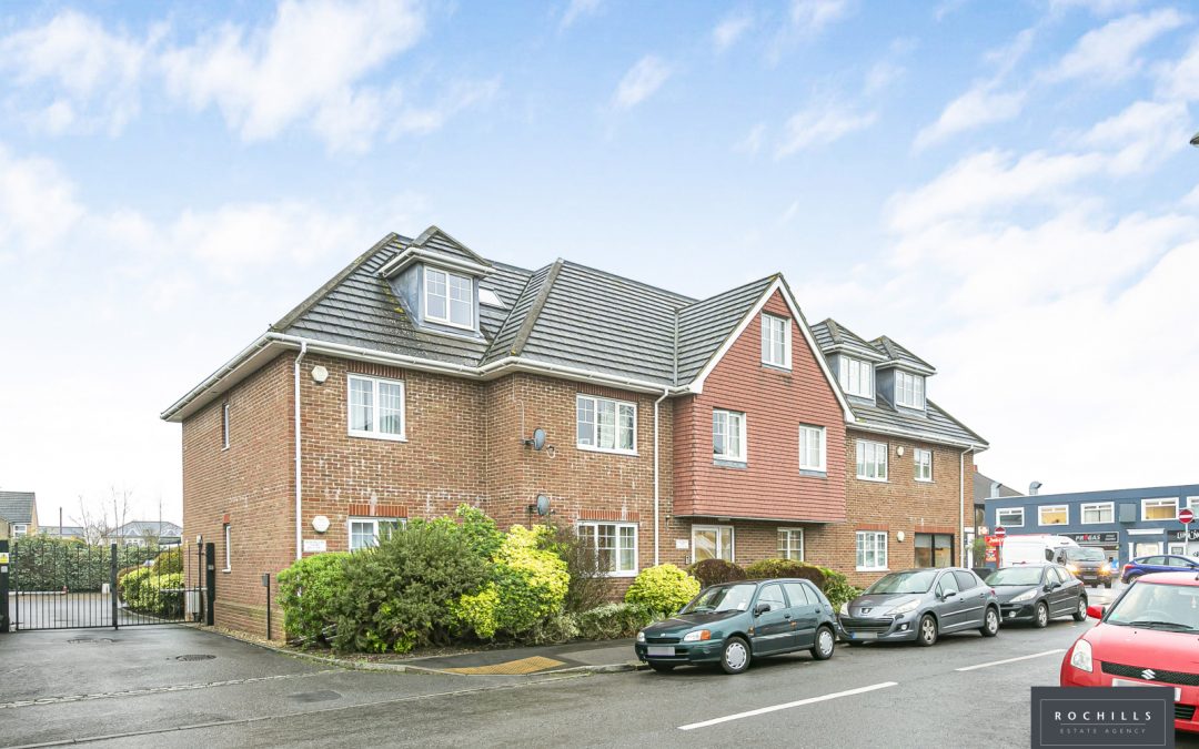 Russell Road, Walton-on-Thames, Surrey, KT12 2JL